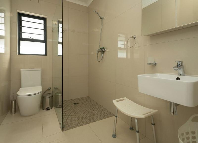 7 Bedroom Property for Sale in Fish Hoek Western Cape